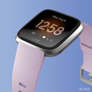 Image post by @fitbit on Instagram