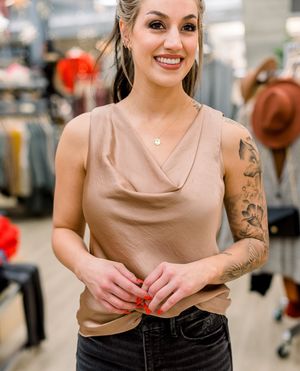 Image post by @shopoutoftown on Instagram