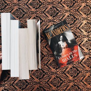 Image post by @gallerybooks on Instagram