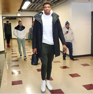 Image post by @giannis_an34 on Instagram