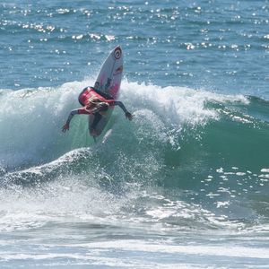 Image post by @wsl.qs on Instagram