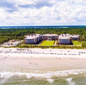 Image post by @kiawahresort on Instagram