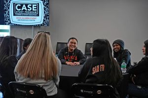 Image post by @usfsportmgt on Instagram