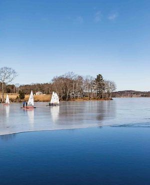 Image post by @themainemag on Instagram