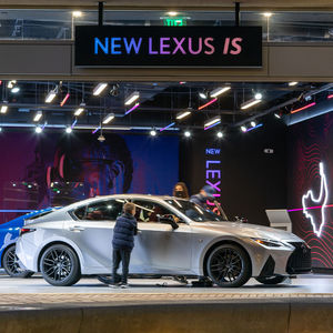 Image post by @Lexus on Twitter