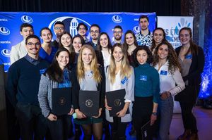 Image post by @carabins on Instagram