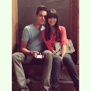 Image post by @elizabethelias on Instagram
