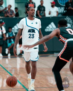 Image post by @aeblhoops on Instagram