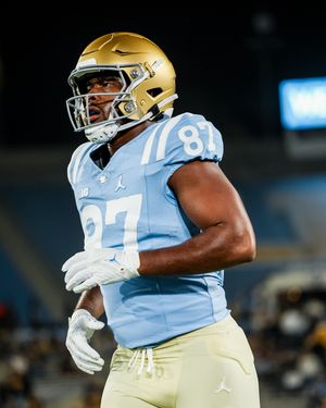 Image post by @uclafootball on Instagram
