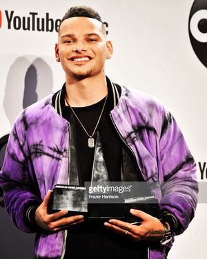 Image post by @kanebrown on Instagram