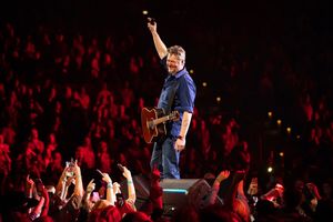 Image post by @blakeshelton on Instagram