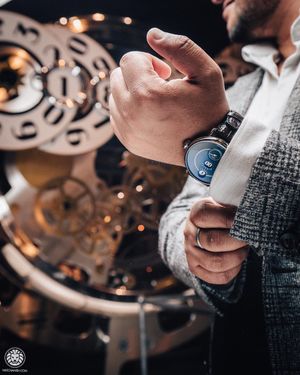 Image post by @watchanish on Instagram