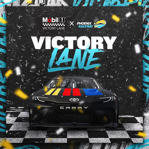 Image post by @phoenixraceway on Twitter
