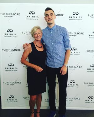 Image post by @samdek7 on Instagram
