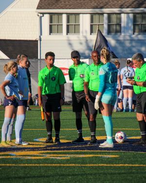 Image post by @flores.creatives on Instagram