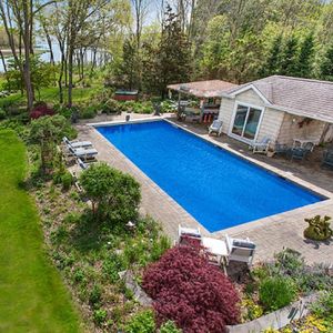 Image post by @christiesrealestate on Instagram