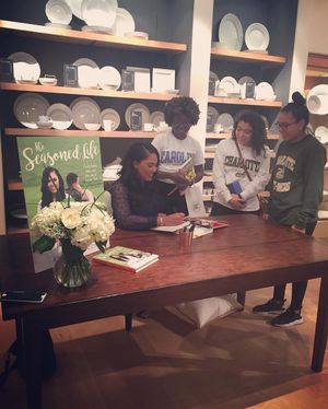 Image post by @ayeshacurry on Instagram