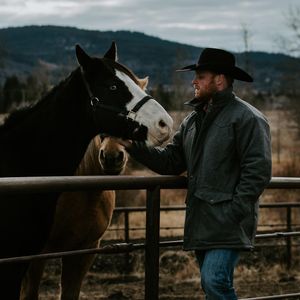 Image post by @schaeferoutfitter on Instagram