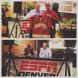 Image post by @du_hockey on Instagram