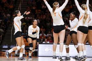 Image post by @vol_vball on Instagram