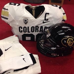 Image post by @cubuffsfootball on Instagram