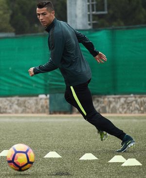 Image post by @nikefootball on Instagram