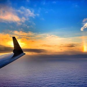 Image post by @united on Instagram