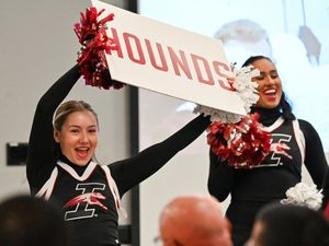 Image post by @uindy on Instagram