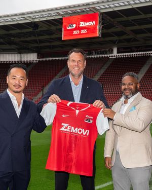 Image post by @azalkmaar on Instagram