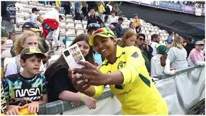 Video post by @cricketcomau on YouTube