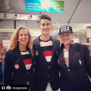 Image post by @stanfordwcrew on Instagram