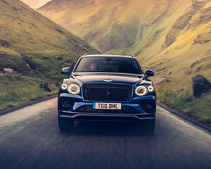 Image post by @BentleyMotors on Twitter