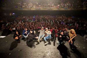 Image post by @thewarfield on Instagram