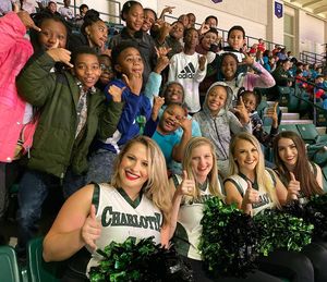 Image post by @charlotte49ersgolddusters on Instagram