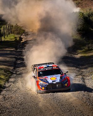 Image post by @shellmotorsport on Instagram