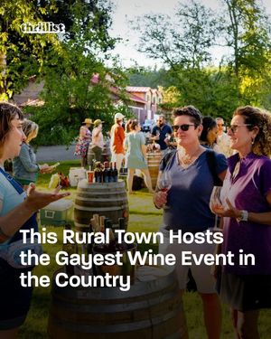 Image post by @thrillist on Instagram