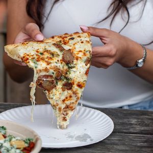 Image post by @blondies_pizza on Instagram