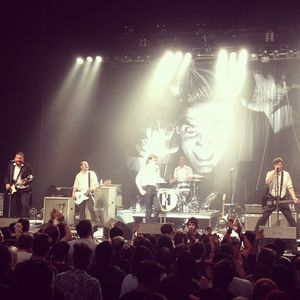 Image post by @thewarfield on Instagram