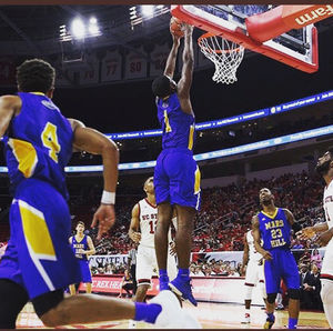 Image post by @teamwallhoops on Instagram