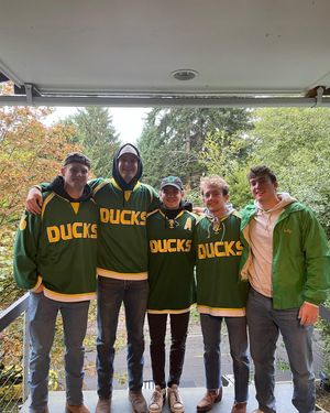 Image post by @uohockey on Instagram