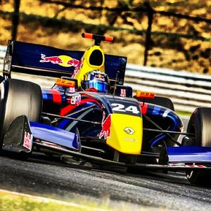 Image post by @carlossainz55 on Instagram
