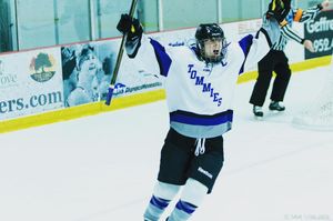 Image post by @tommiewhockey on Instagram