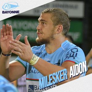 Image post by @avironrugbypro on Instagram