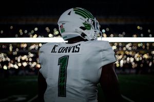 Image post by @MeanGreenFB on Twitter