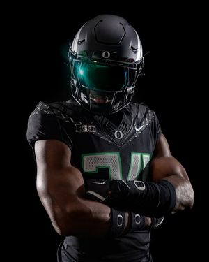 Image post by @oregonfootball on Instagram