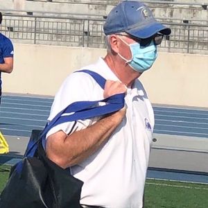 Image post by @drakebulldogsfb on Instagram