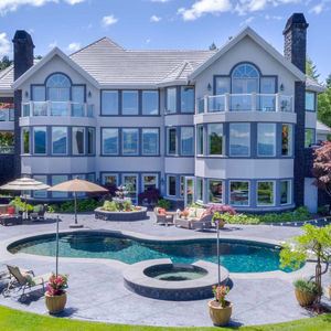 Image post by @christiesrealestate on Instagram