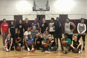 Image post by @ladieswhohoop on Instagram