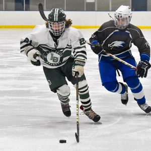 Image post by @lakeorion_varsityhockey on Instagram