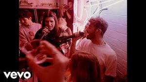Video post by @chainsmokersvevo on YouTube